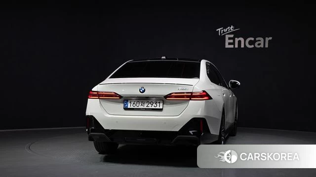 BMW 5 Series (G60) id 4584368 из Кореи 27