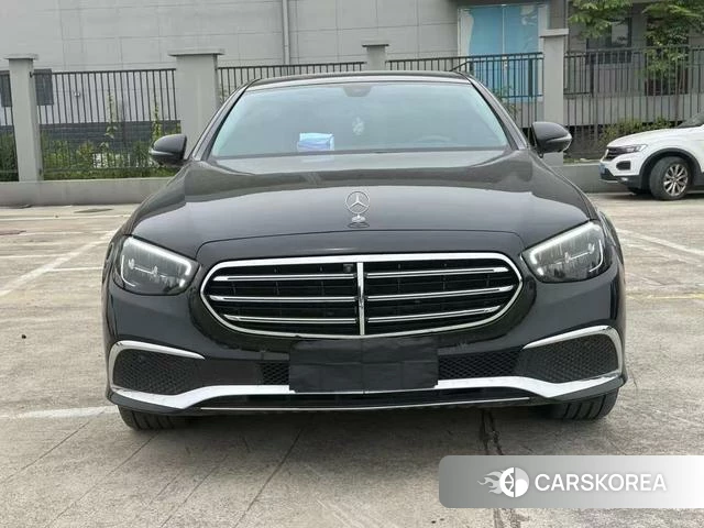 Mercedes-Benz E-class id 4380619 из Китая 9