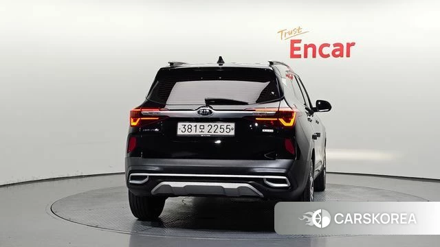 Kia Seltos id 4458754 из Кореи 14
