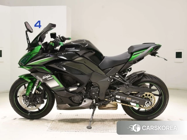 Проданный Kawasaki NINJA 1000 SX 2021 из Японии, фото 2