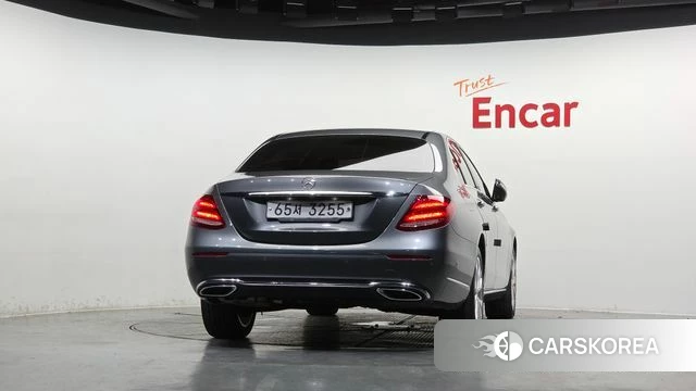 Mercedes-Benz E-Class W213 id 4760294 из Кореи 25