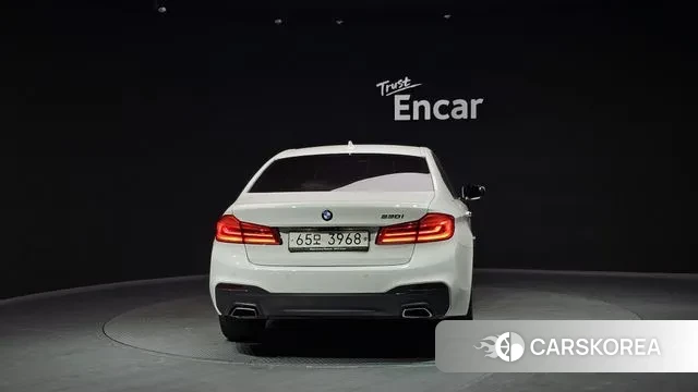 BMW 5 Series (G30) id 3474718 из Кореи 14