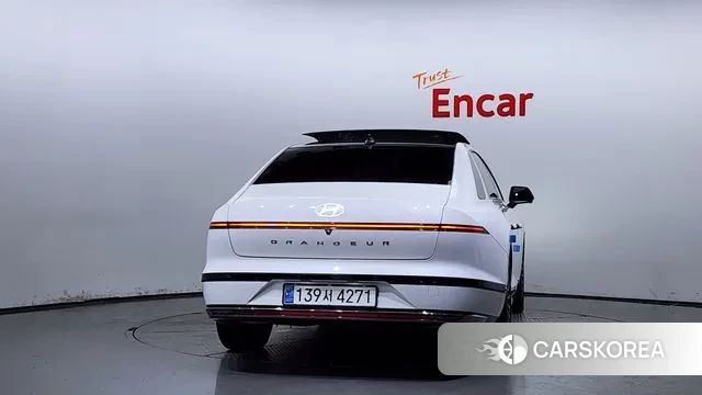 Hyundai Grandeur Hybrid (GN7) id 2884131 из Кореи 14