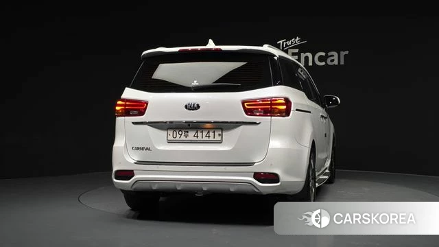 Kia The New Carnival id 4197237 из Кореи 26