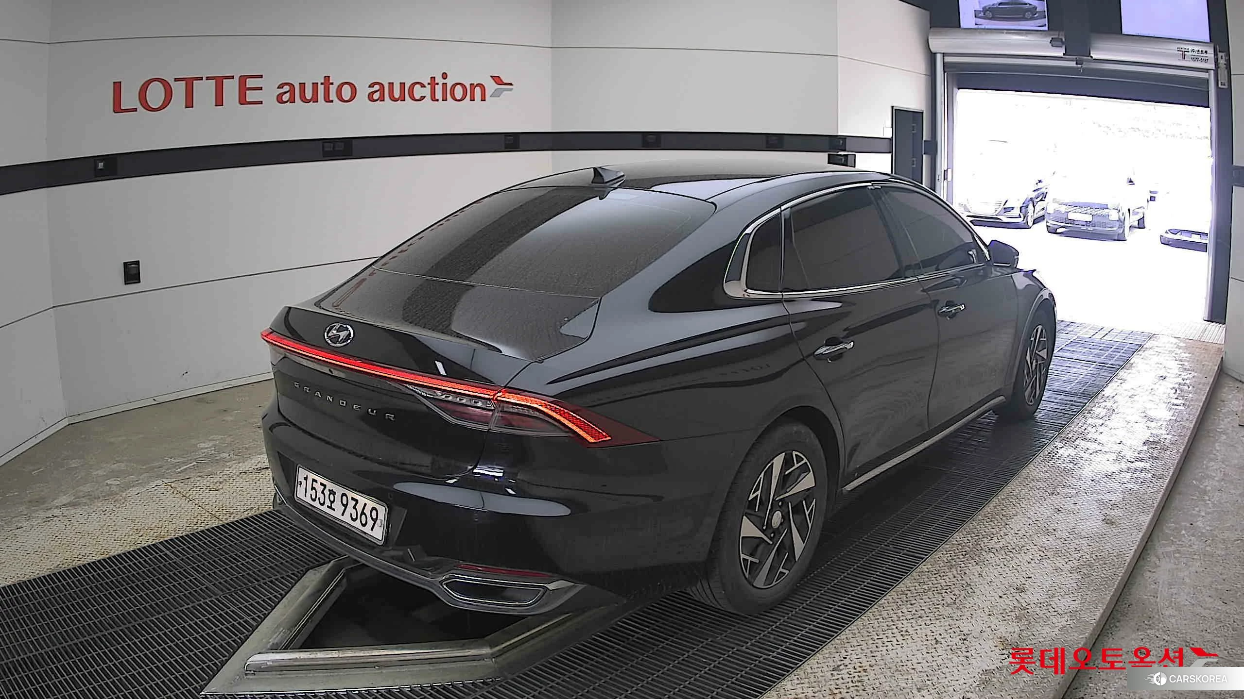 Hyundai Grandeur Hybrid id 4289505 из Кореи 32
