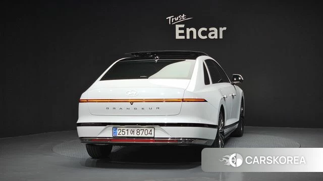 Hyundai Grandeur Hybrid (GN7) id 4302441 из Кореи 14