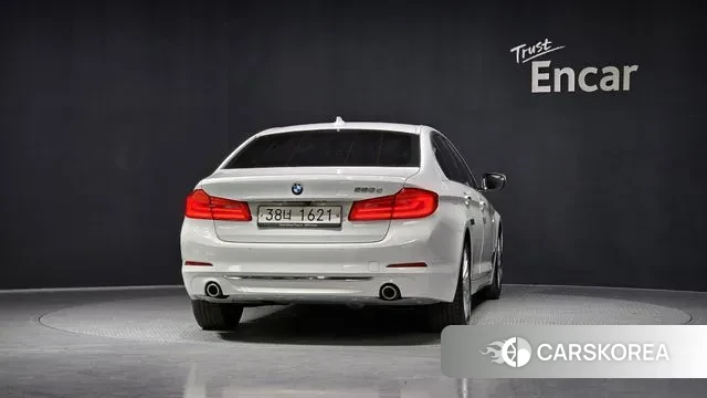 BMW 5 Series (G30) id 3703850 из Кореи 14