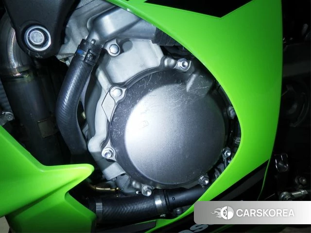 Engine photo