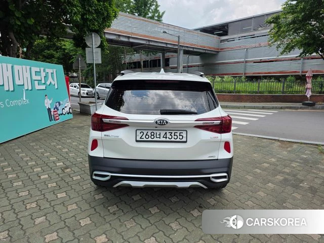 Kia Seltos id 4424323 из Кореи 13