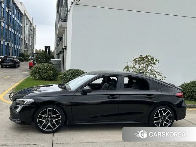 Honda Civic id 4241736 из Китая 8