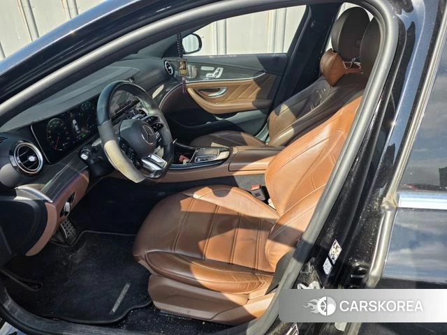 Mercedes-Benz E-Class W213 2021 Черный из Кореи, фото 5