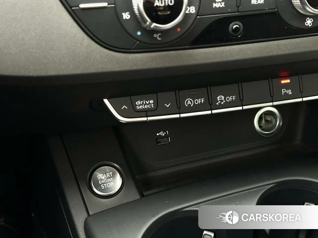 Audi A4L id 4254230 из Китая 13