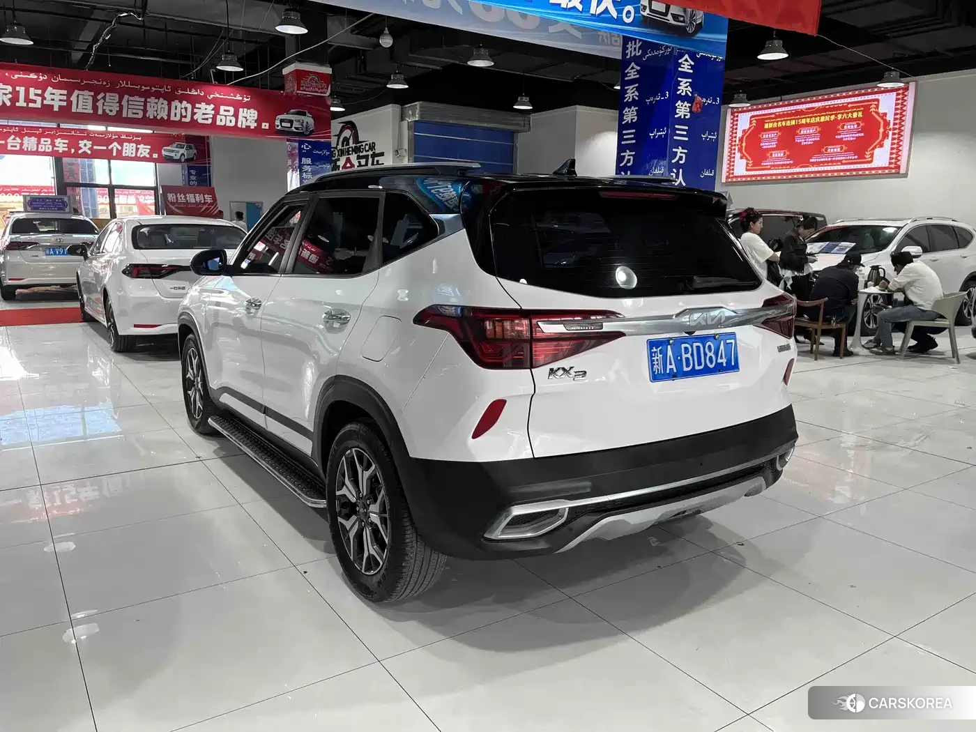 Kia KX3 2022 Белый из Китая, фото 4