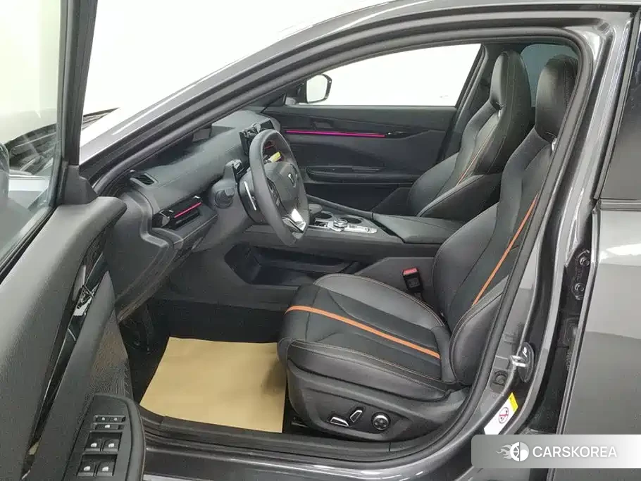 Chang'an Changan UNI-V id 4577556 из Китая 10