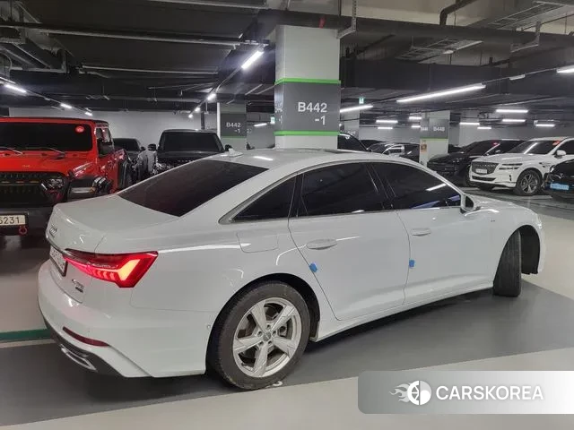 Audi A6 (C8) id 3588055 из Кореи 14