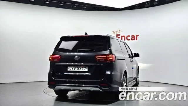 Kia The New Carnival id 2932854 из Кореи 14