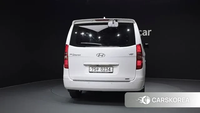 Hyundai The New Grand Starex id 3249166 из Кореи 14