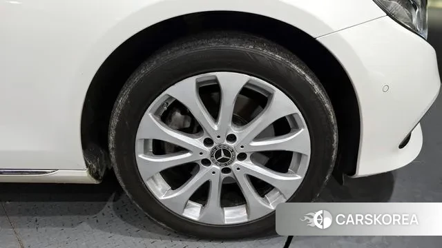 Mercedes-Benz E-Class W213 id 3525674 из Кореи 14