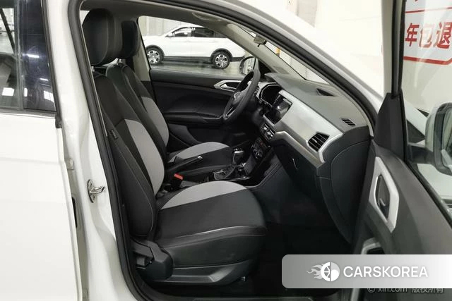 Volkswagen Exploring the shadow id 4313457 из Китая 18