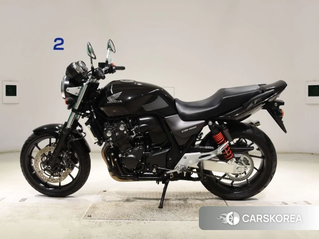 Проданный Honda CB400SF ABS 2019 из Японии, фото 2