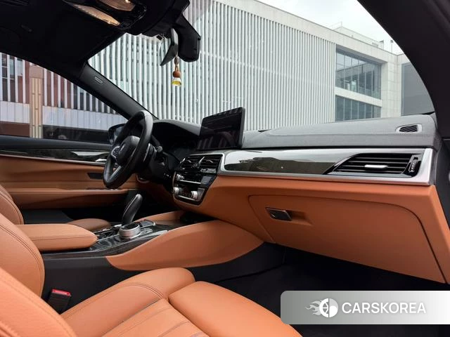 BMW 6 series GT 2022 Белый из Китая, фото 4