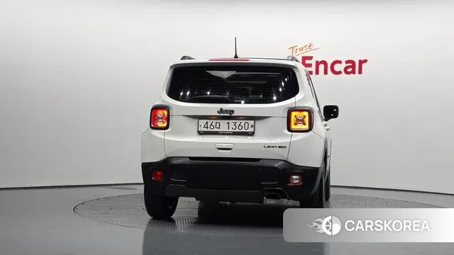 Jeep Renegade id 3728317 из Кореи 14