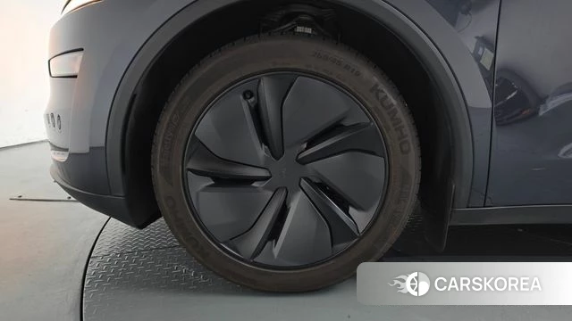 Tesla Model Y id 4834049 из Кореи 29