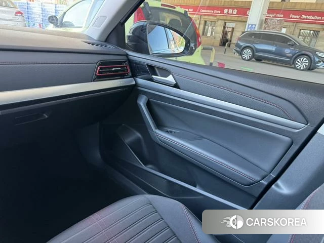 Volkswagen Lavida id 4253164 из Китая 11