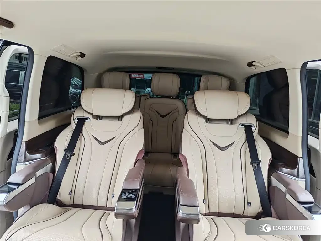 Mercedes-Benz V-Class id 4548158 из Китая 25