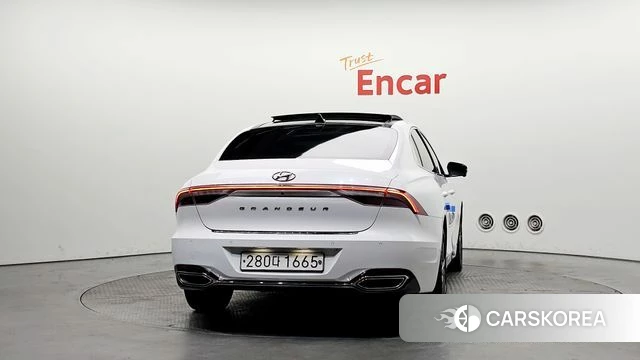 Hyundai The New Grandeur IG id 3905116 из Кореи 14