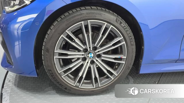 BMW 3 Series (G20) id 4180271 из Кореи 14