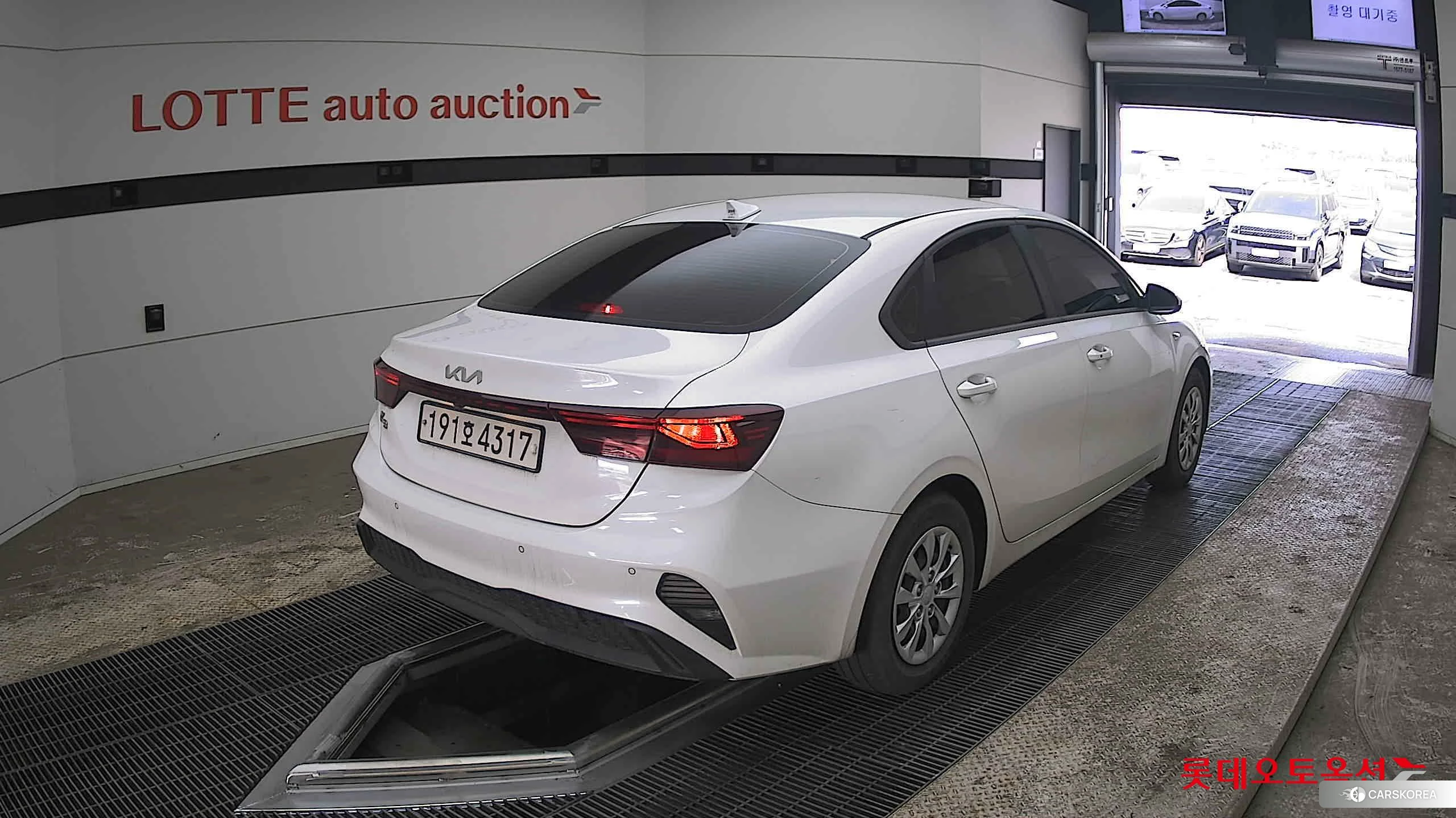 Kia K3 id 3875677 из Кореи 31