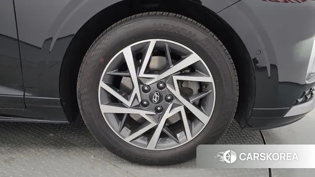 Hyundai Grandeur (GN7) id 3685140 из Кореи 14