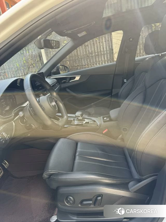 Audi A4L id 4301182 из Китая 16