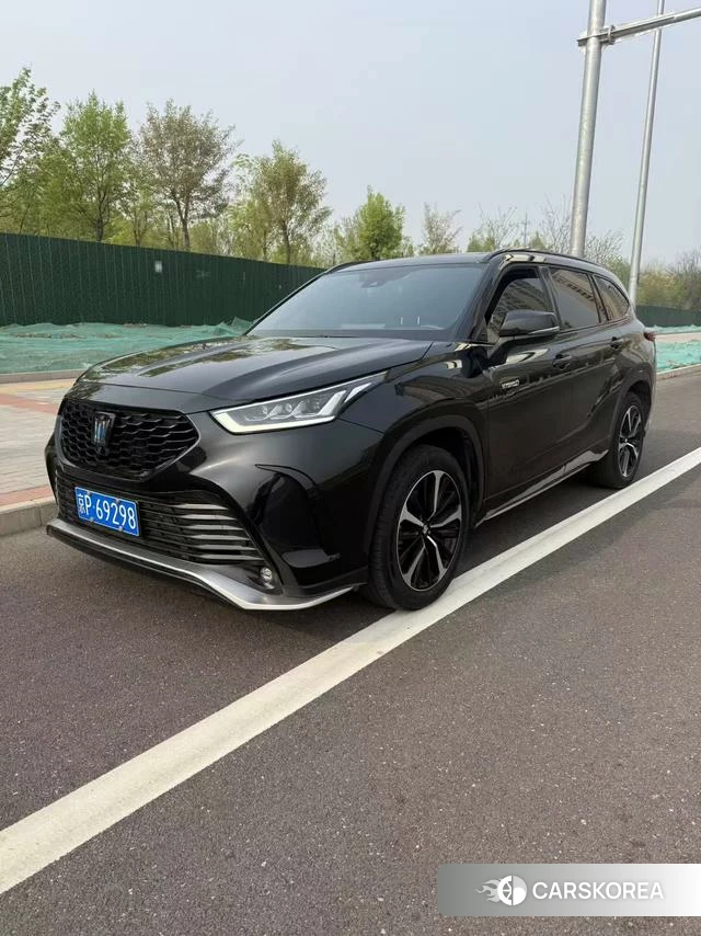 Toyota Crown Lufang 2023 Черный из Китая, фото 4