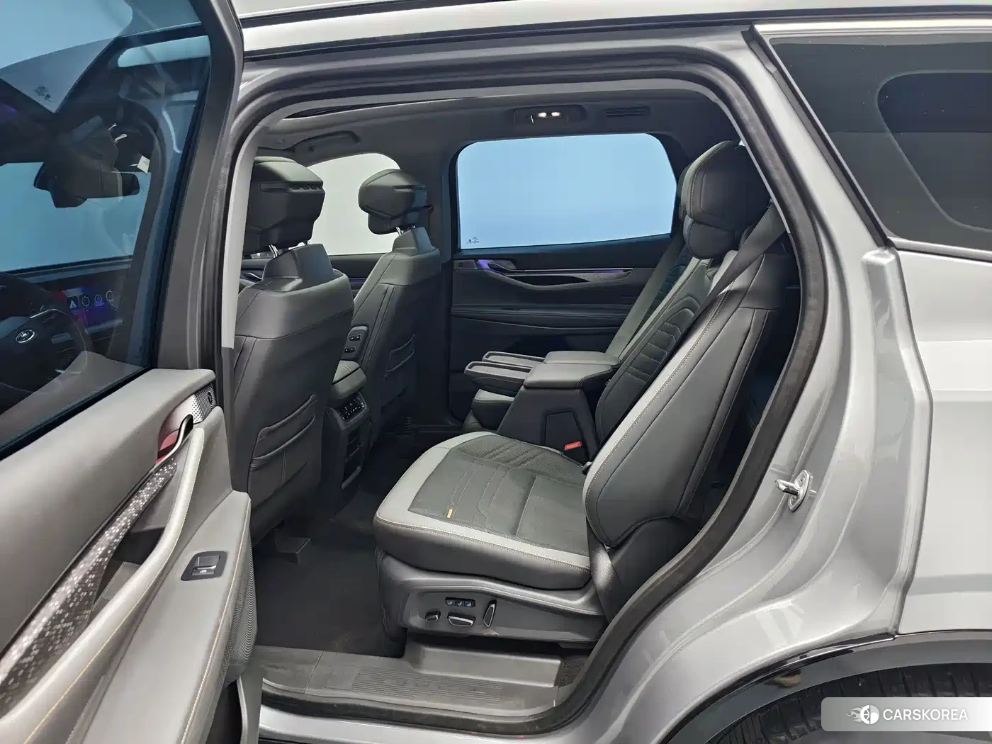 Ford Sharp World id 4669350 из Китая 9