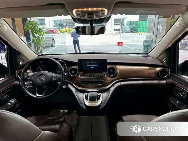 Mercedes-Benz V-class id 4264826 из Китая 10