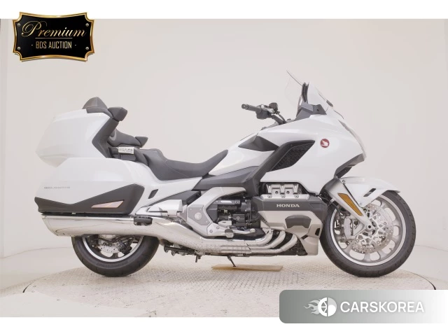 Проданный Honda GL1800 TOUR DCT id 3970215 из Японии