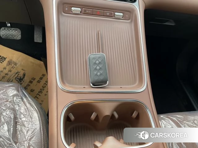 Wuling Automobile Wuling Xingguang S PHEV id 3920166 из Китая 10