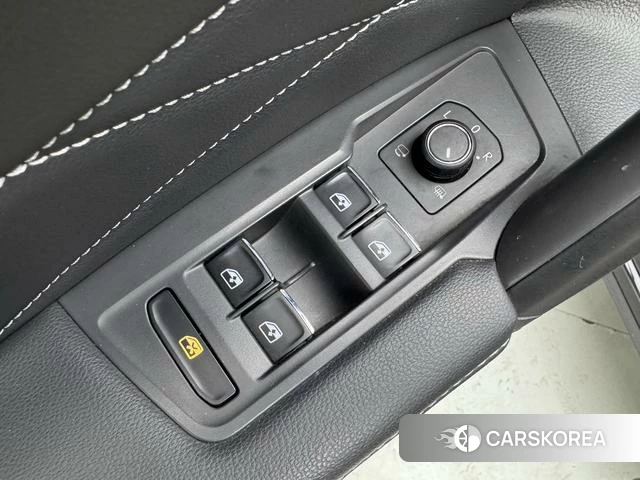 Volkswagen Tiguan L id 4258703 из Китая 22