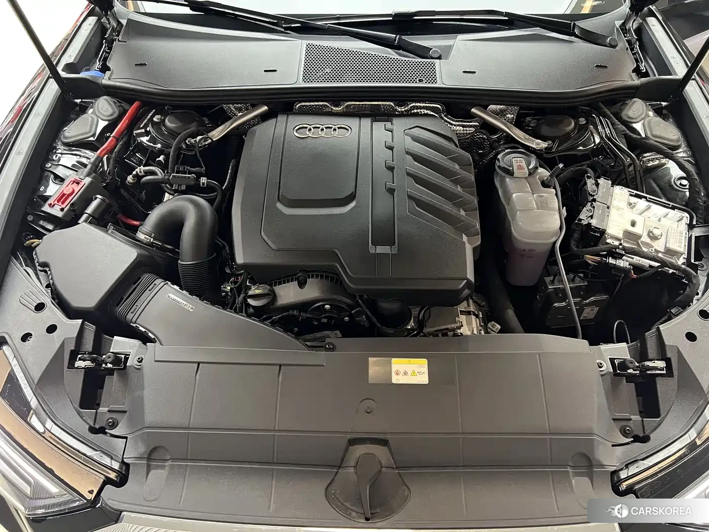 Audi A6L id 4539420 из Китая 14