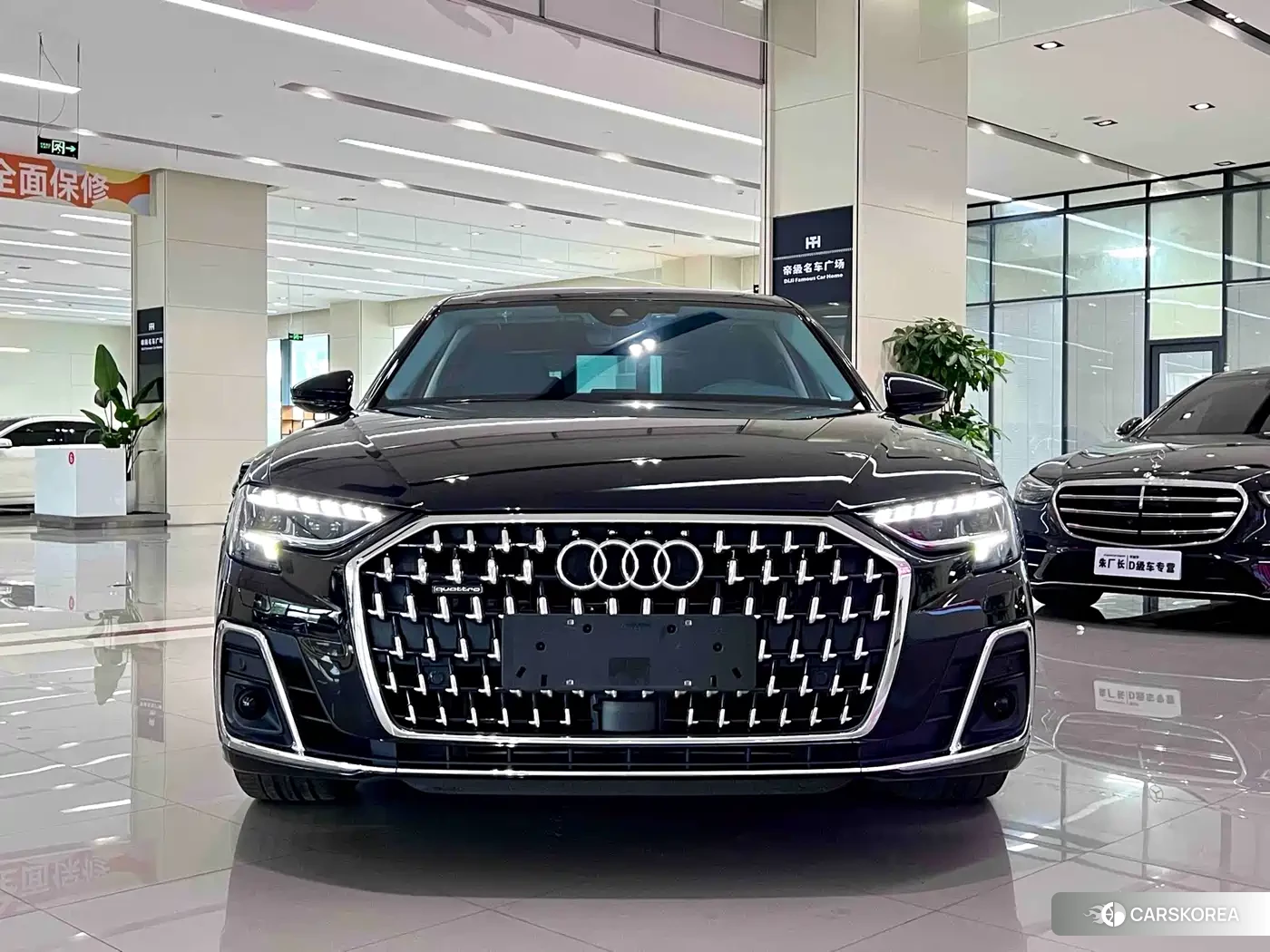 Audi A8 2023 Черный из Китая, фото 5