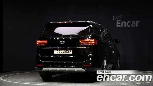 Kia The New Carnival id 2714976 из Кореи 14