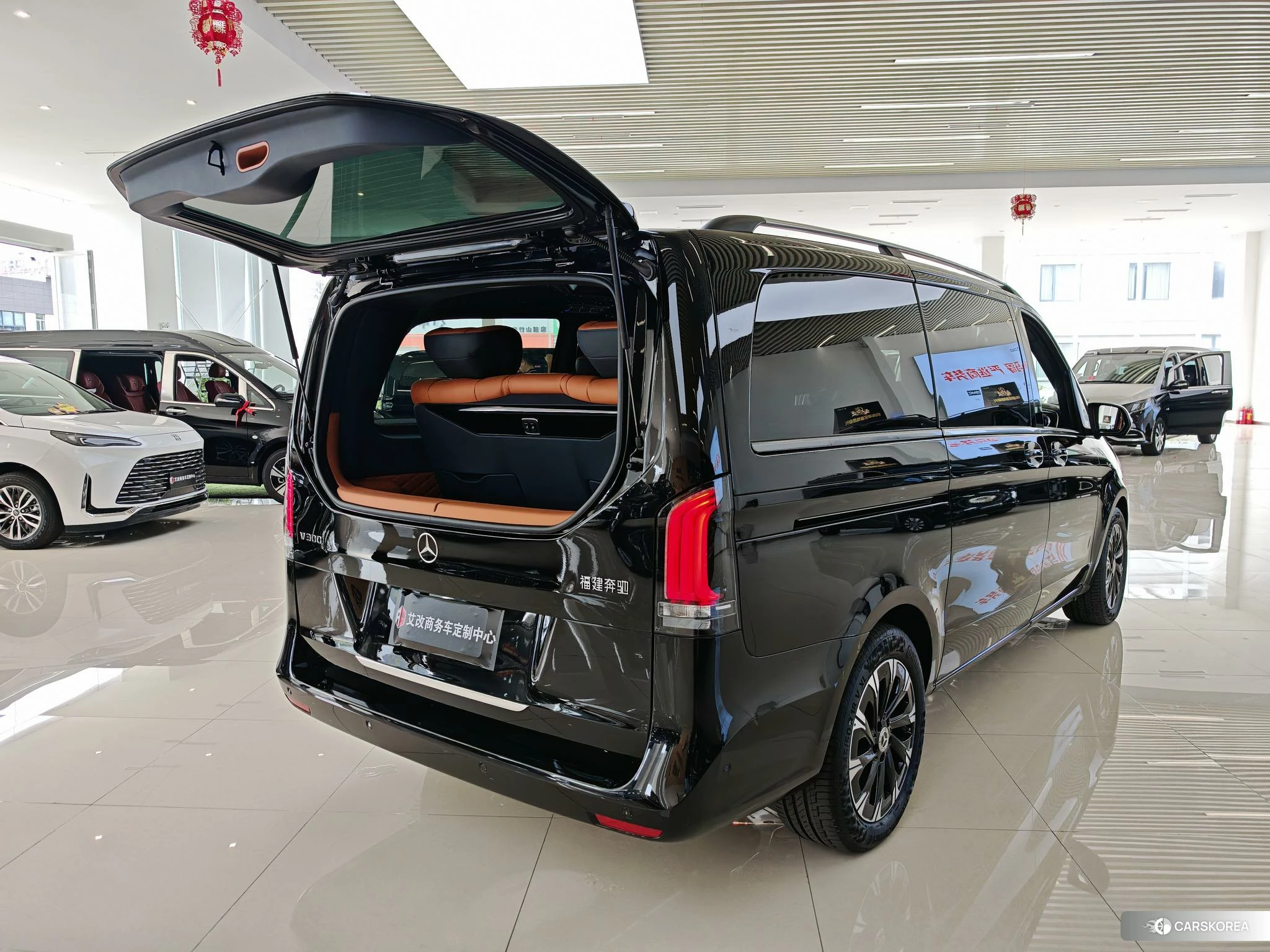 Mercedes-Benz V-class id 4473872 из Китая 10