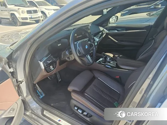 BMW 5 Series (G30) 2023 Серый из Кореи, фото 6