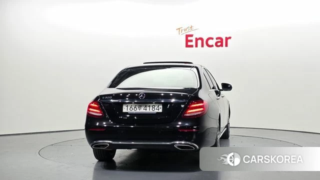 Mercedes-Benz E-Class W213 id 3795510 из Кореи 14