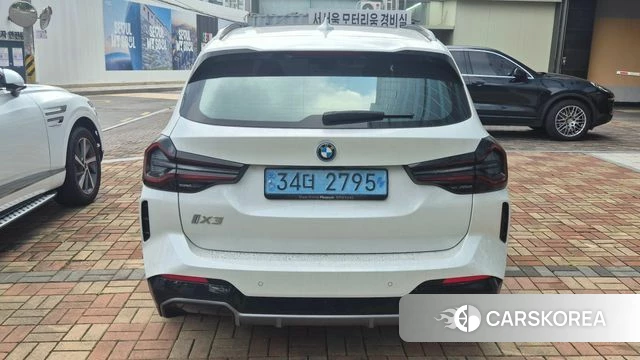 BMW iX3 2023 Белый из Кореи, фото 4