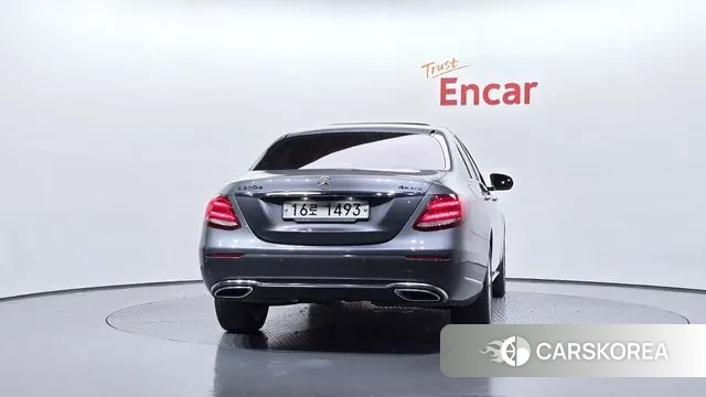 Mercedes-Benz E-Class W213 id 3324918 из Кореи 14