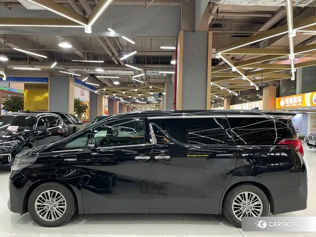 Toyota Elfa id 4600681 из Китая 9