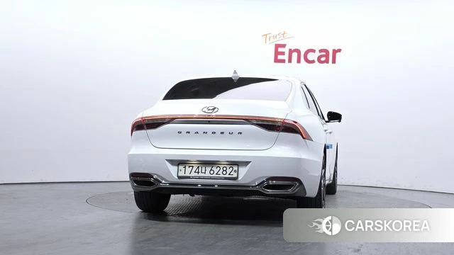Hyundai The New Grandeur IG id 3899091 из Кореи 14